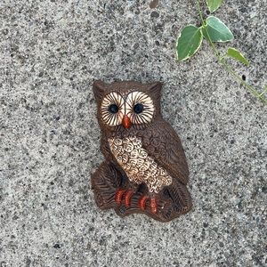 Vintage 1980 owl wall hanging - signed “mom.”